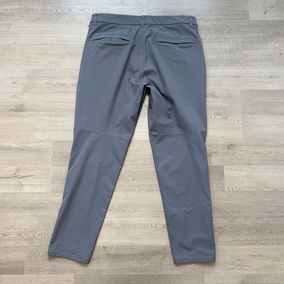 Lululemon Commission Pants 35x29 Classic Gray Performance Stretch LM5A51S - Picture 2 of 9